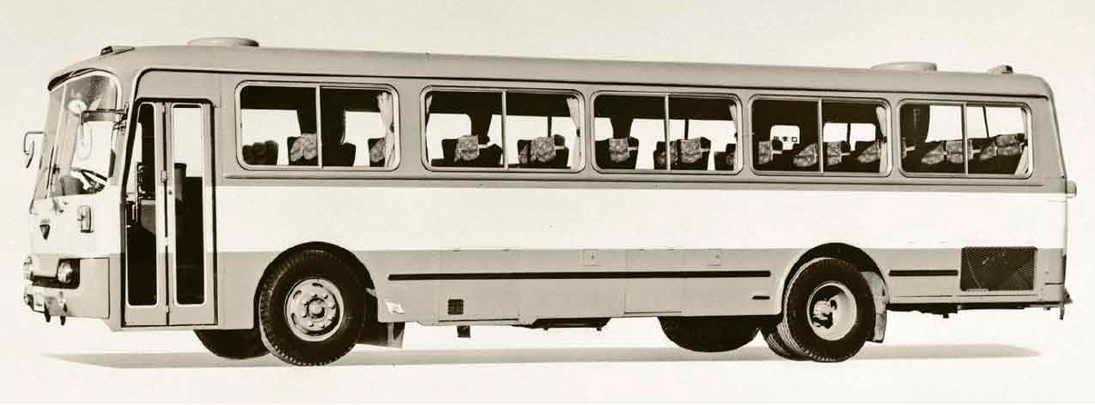 Большой туристический автобус BU20KP, 1973 год