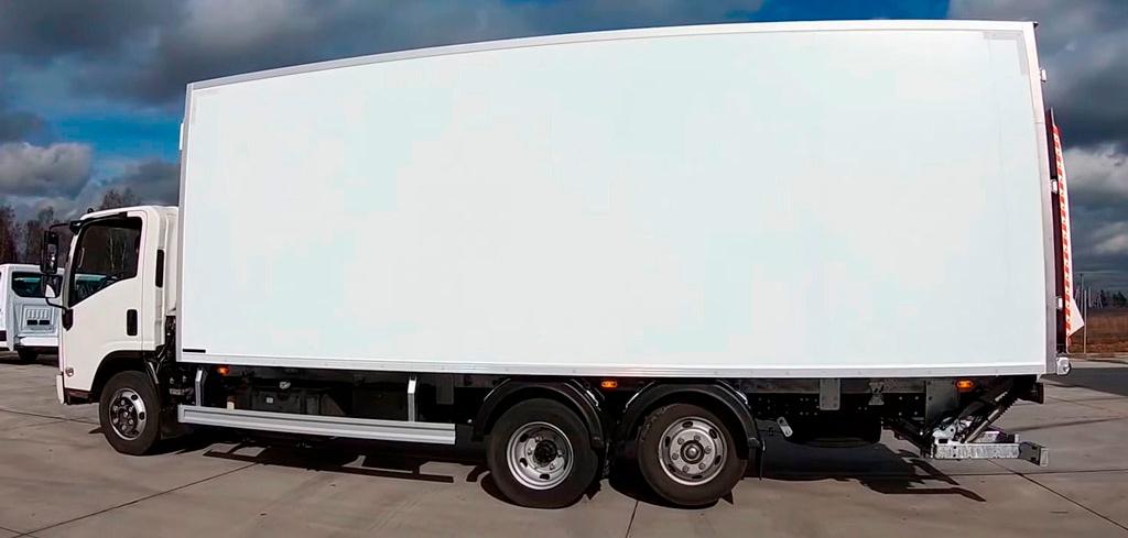 Автомобиль ISUZU NQR90 с подъемной осью!
