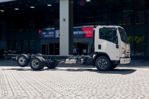 ПРЕДСТАВЛЕНО УНИКАЛЬНОЕ ШАССИ ISUZU NQR12T НА ФОРУМЕ «НЕДЕЛЯ РИТЕЙЛА 2021»